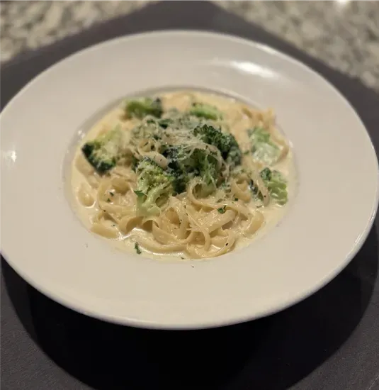 Fettuccine Alfredo^