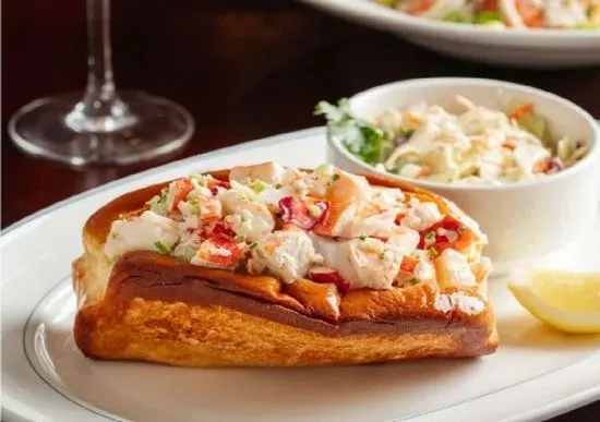 New England Lobster & Shrimp Roll^