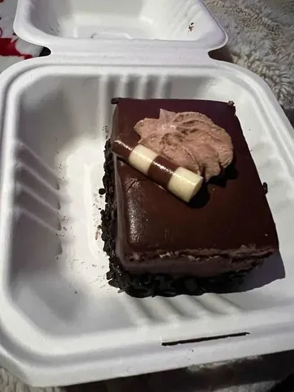 chocolate mousse cake