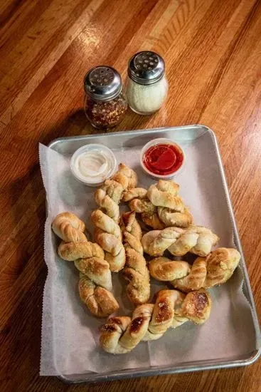 Garlic Knots