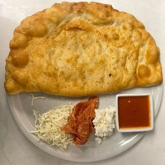 Calzone Napoletano