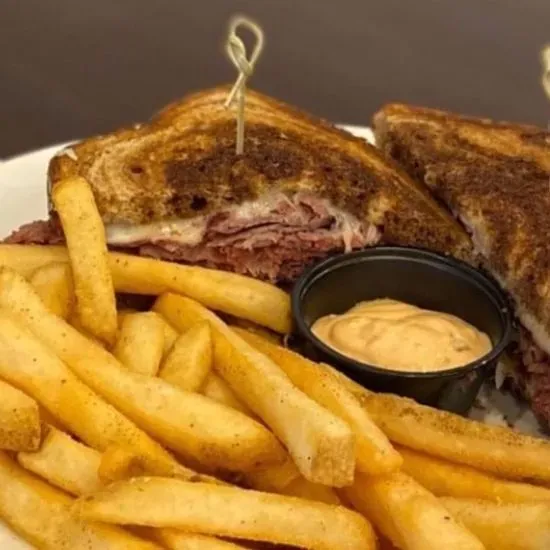 - Classic Reuben -