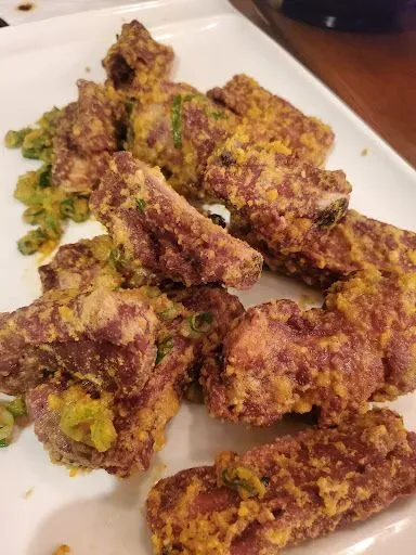 Fried Pork Ribs With Duck Egg Yolk 金沙排骨