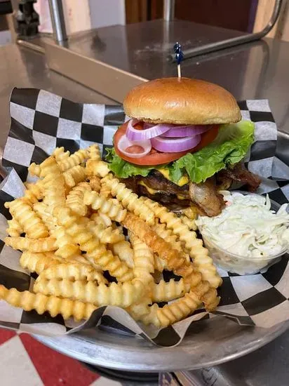 Bacon Cheeseburger with Fries 