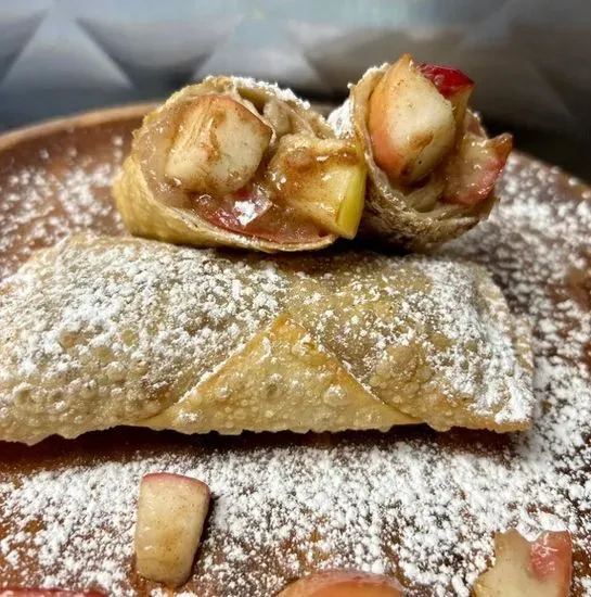 Apple Pie Egg Rolls (10 pc)