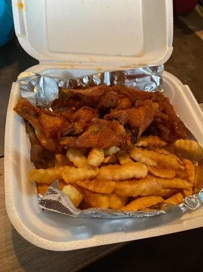 10 Piece Boneless Wings Combo