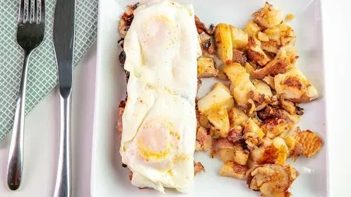 Hash & Eggs