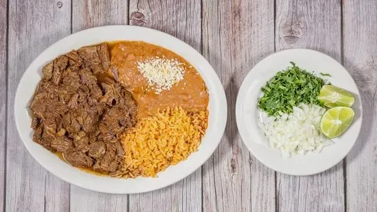 Birria con Arroz y Frijoles / Birria with Rice and Beans