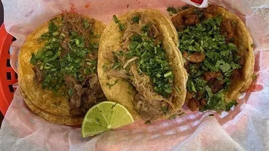 Tacos de Pescado / Tacos Fish