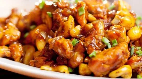 Chicken with Cashew Nuts