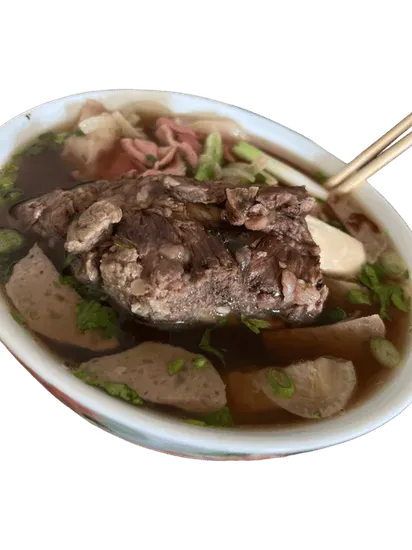 32. Phở Đặc Biệt Đồng Quê