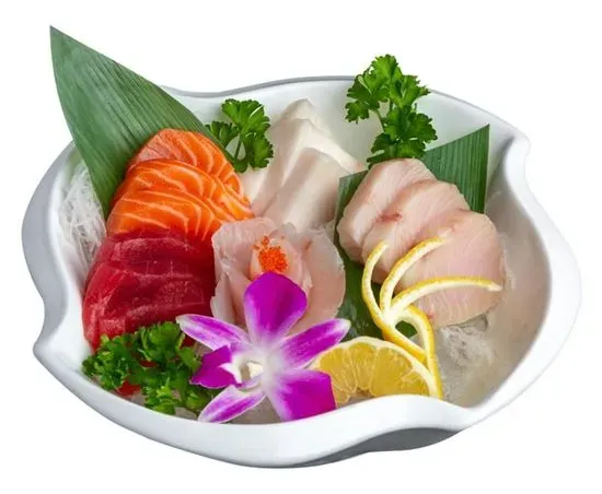 Sashimi Deluxe Entree