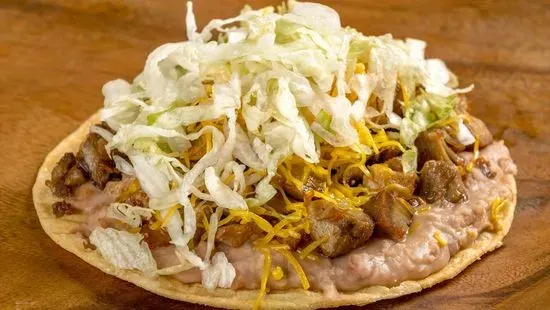 Carnitas tostada