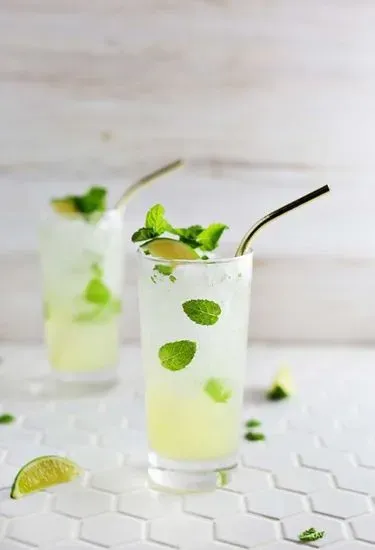 Fresh lime Mojito
