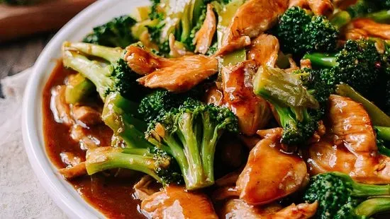 Medium Chicken with Broccoli