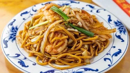 23. Beef or Shrimp Lo Mein