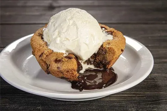 Chocolate Chip Lava Cookie