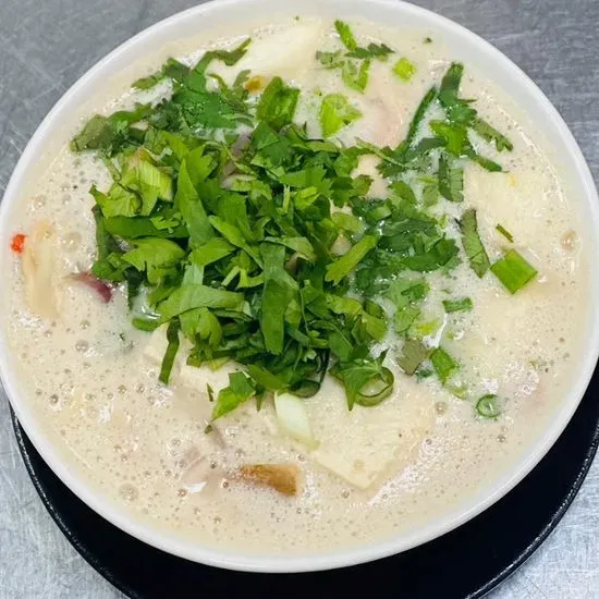 T2 Tom Kha