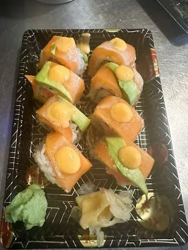 Spicy Titanic Roll