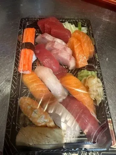 Sushi & Sashimi Combination