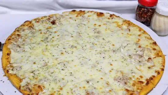 Chicken Alfredo Pizza