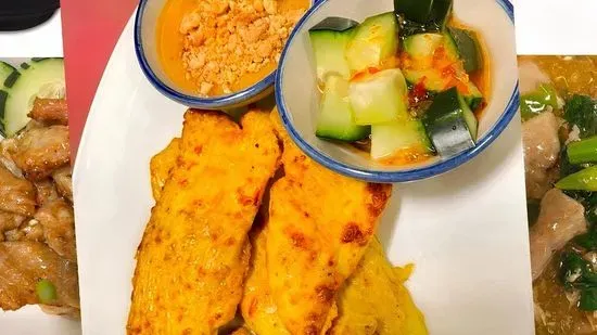 A9. Chicken Satay (5)