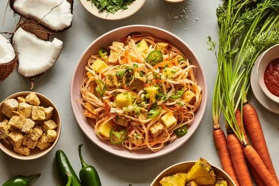 Red Coconut Curry (v, gf)