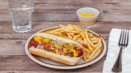 Hot Dog w/ Fries