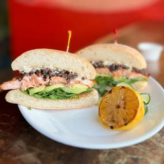 GRILLED SALMON SAMMY