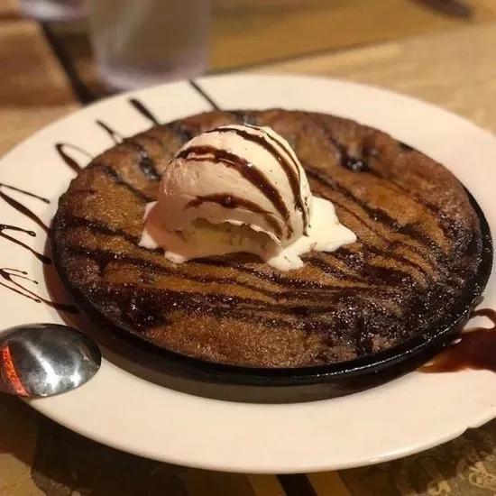 GIANT COOKIE