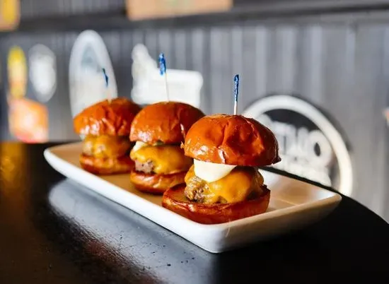 Cheeseburger Sliders