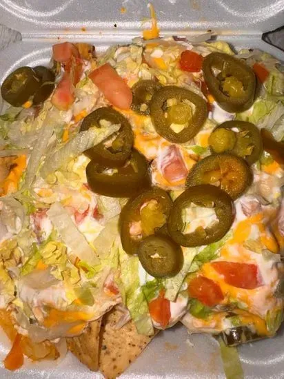 Nachos with  meat