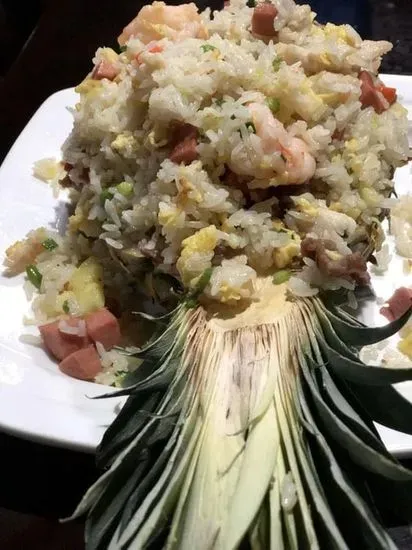 26. Pineapple Fried Rice菠萝炒饭