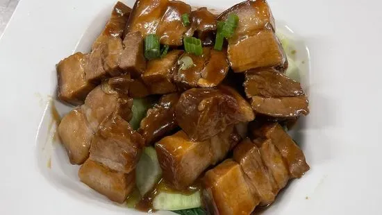 17. Braised Pork with Brown Sauce红烧肉