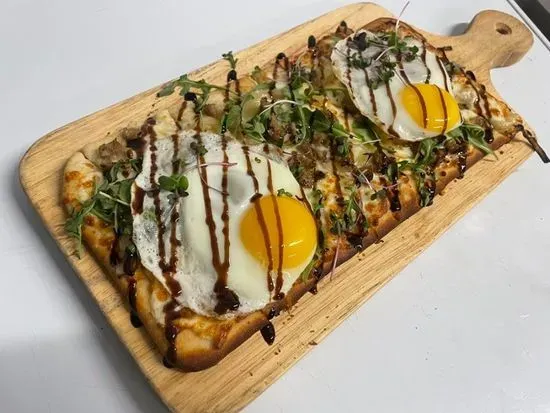 Breakfast Flatbread