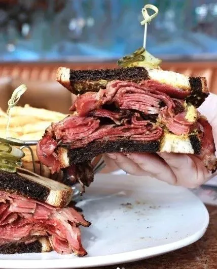 Pastrami Sandwich