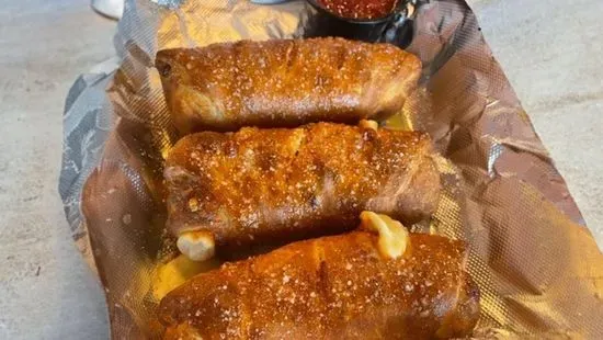 1 Pizza Roll
