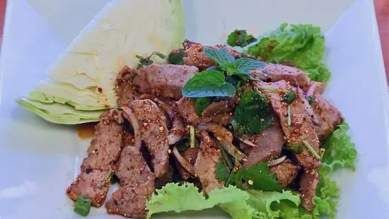 Beef Salad (Nam Tok)