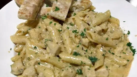 Penne Alfredo Pasta