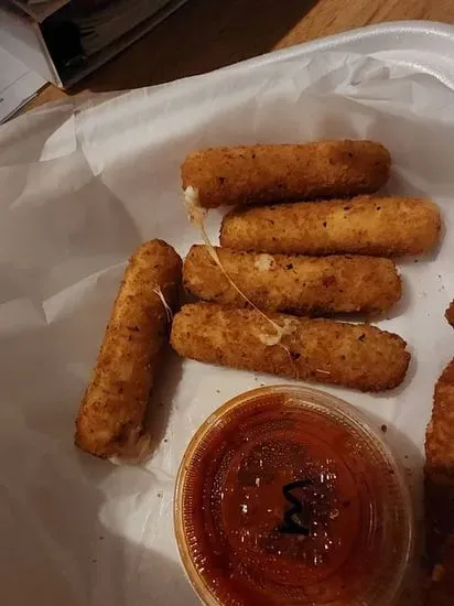 Mozzarella Sticks (5)