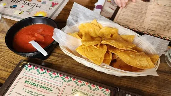 Chips & Salsa