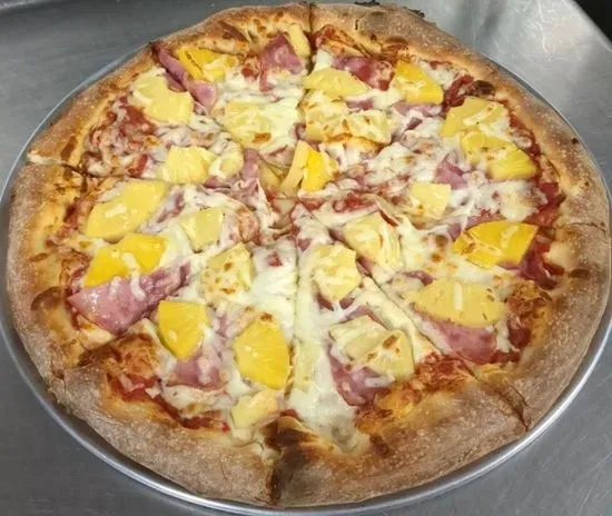 HAWAIIAN - Handcrafted Dough & Marina Sauce, Buffalo Milk Mozzarella, Canadian Bacon, Pineapple