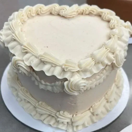 6" Ready To-Go Heart Shaped Cakes