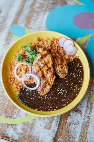 Pollo En Mole