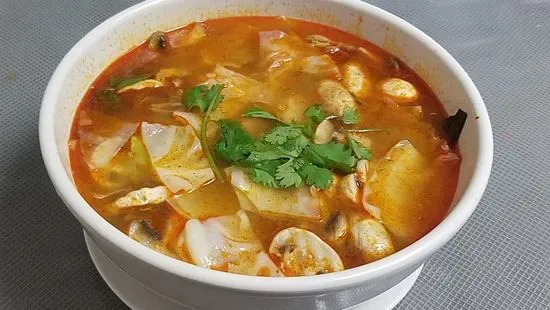 Large Tom Yum Soup