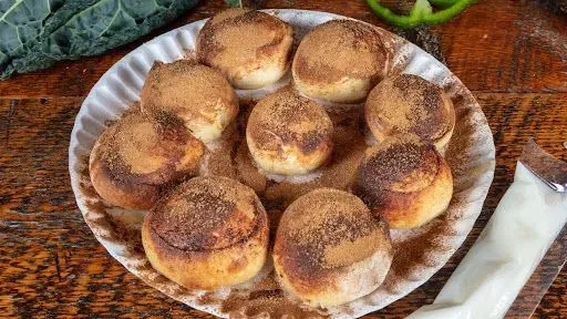 Cinna Balls