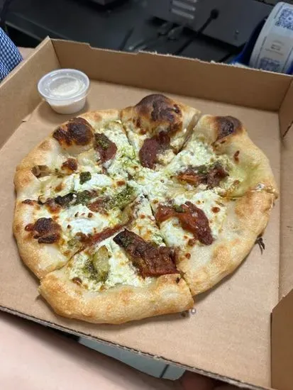 Italian G.O.A.T. Pizza