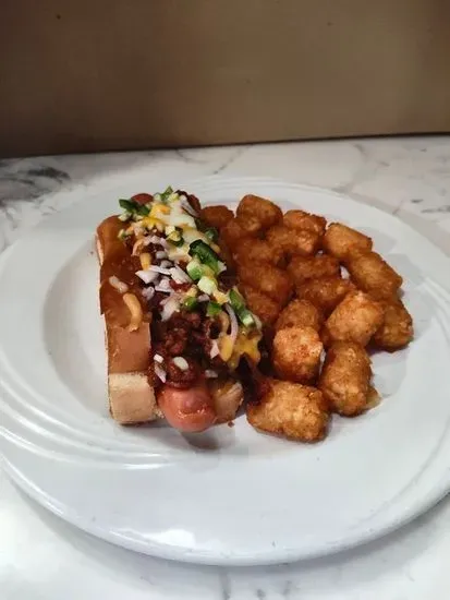 Chili Cheese Dog (1-Dog)