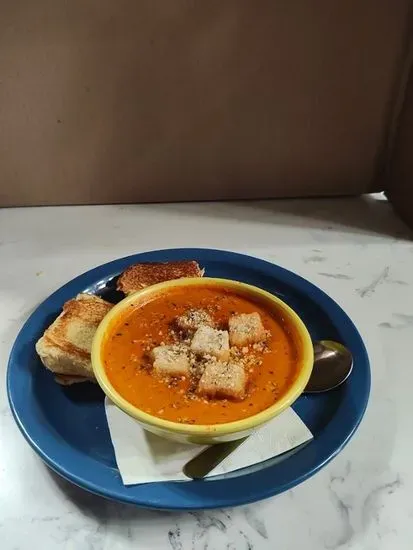 Bowl Tomato Bisque & Grilled Cheese