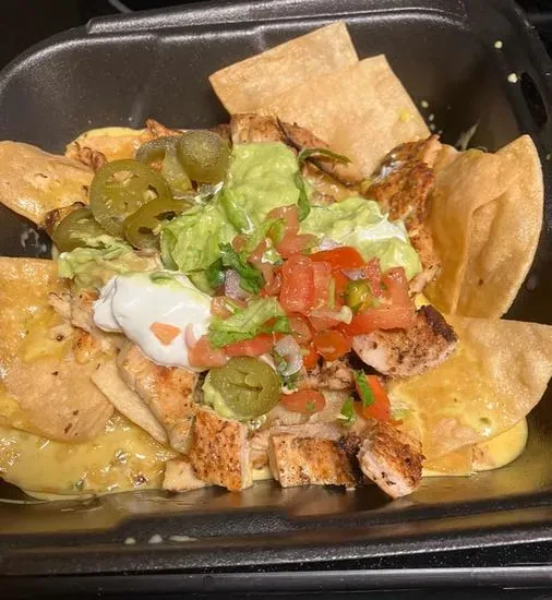 Chile con Queso Nachos